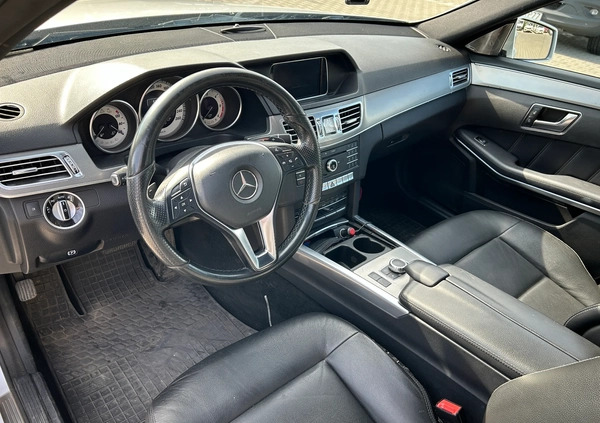 Mercedes-Benz Klasa E cena 59900 przebieg: 282000, rok produkcji 2016 z Wschowa małe 106